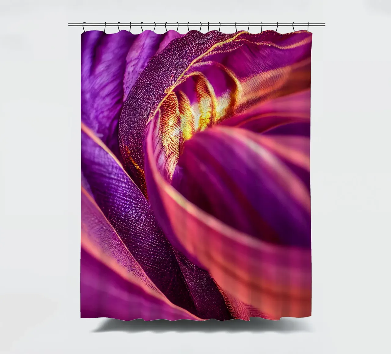 Macro Passiflora viola tenda da doccia da Bold Blooms