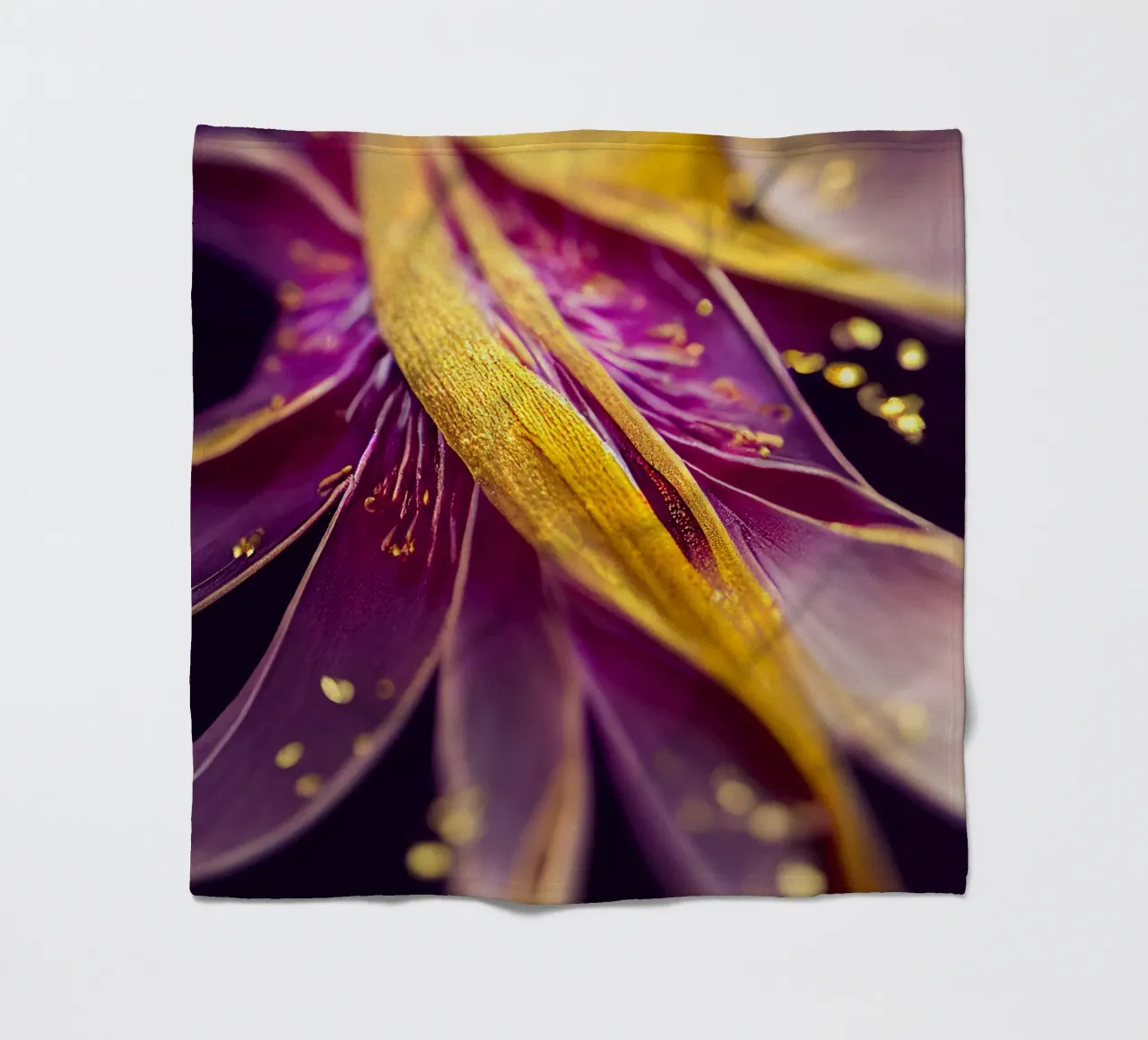Macro fiore di ciliegio spagnolo coperta in pile da Bold Blooms