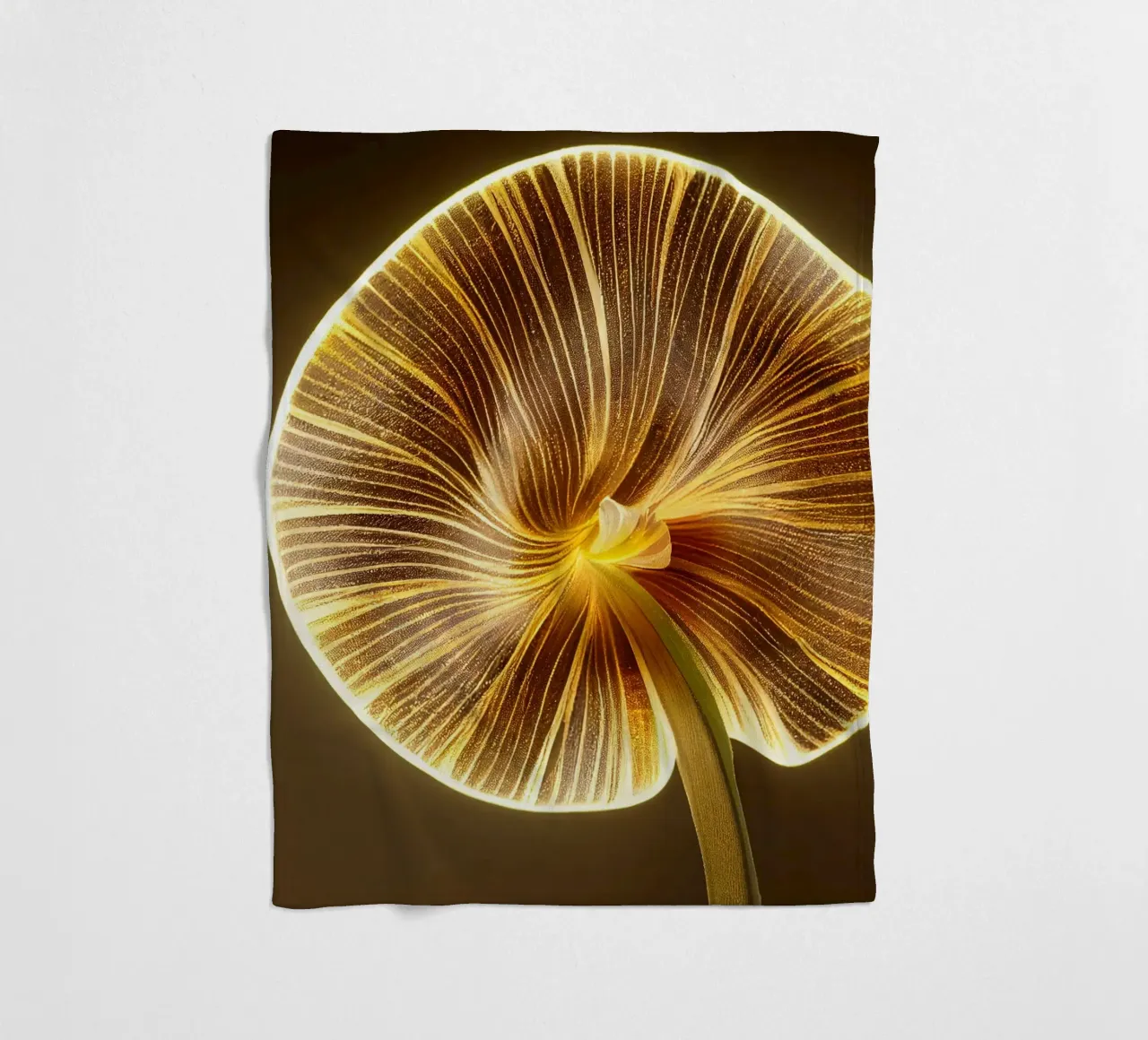 Macro fiore di stramonio coperta in pile da Bold Blooms