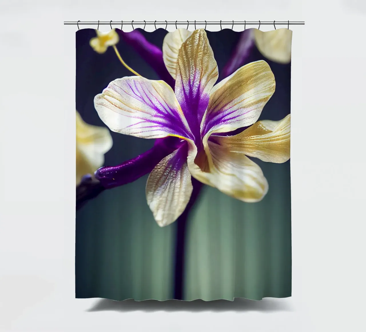 Macro Fiore di violetta tenda da doccia da Bold Blooms