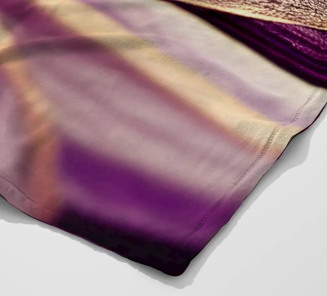 Macro Fiore di violetta coperta in pile da Bold Blooms