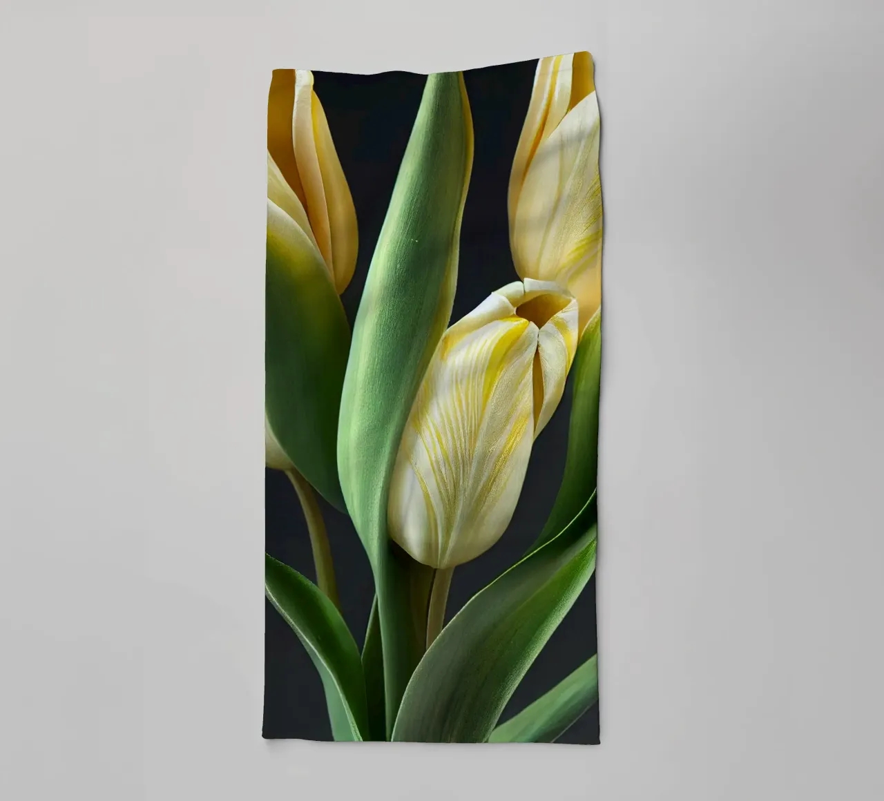 Macro Tulp Bloem badhanddoek van Bold Blooms