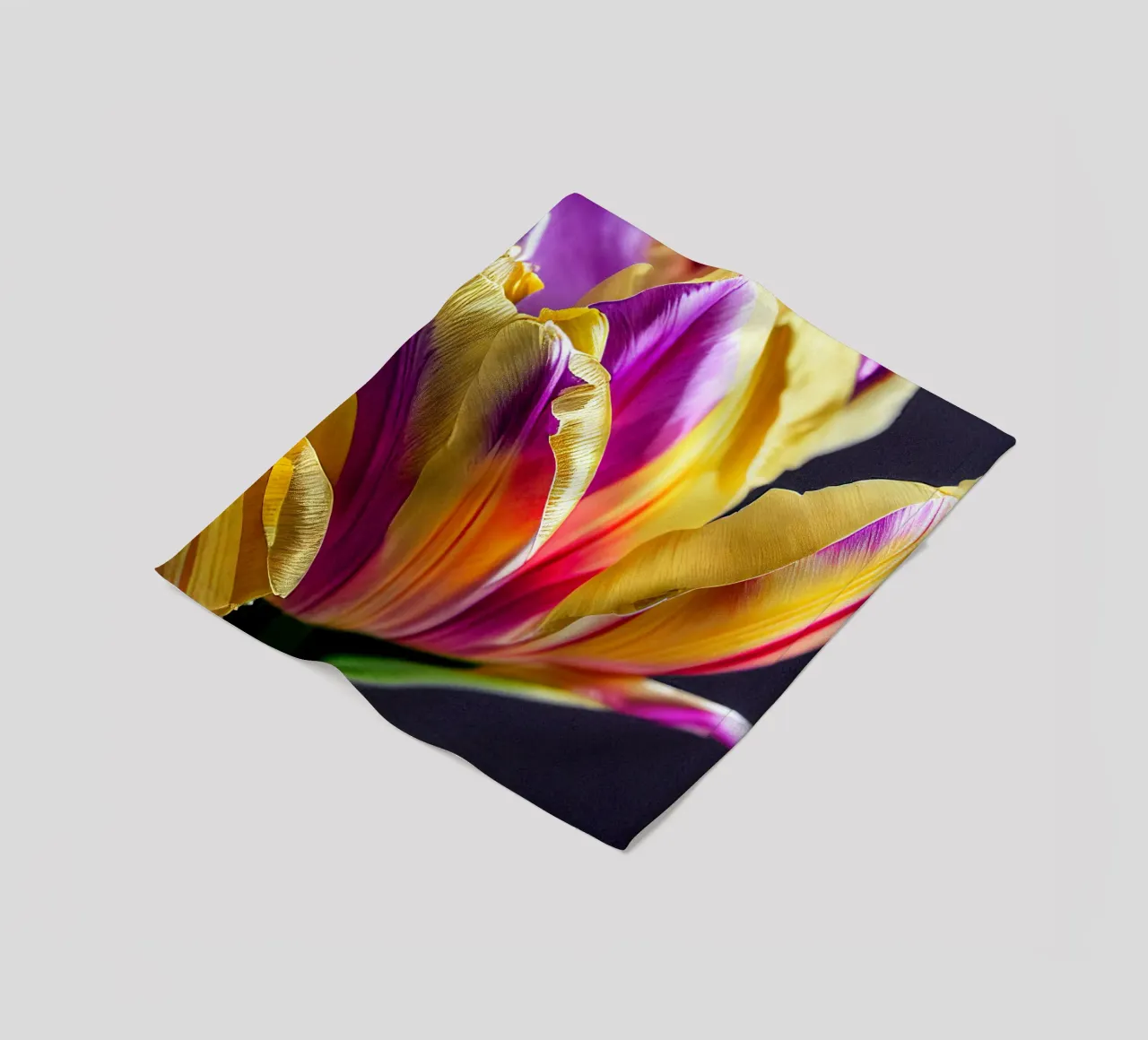Macro fiore di tulipano coperta in pile da Bold Blooms