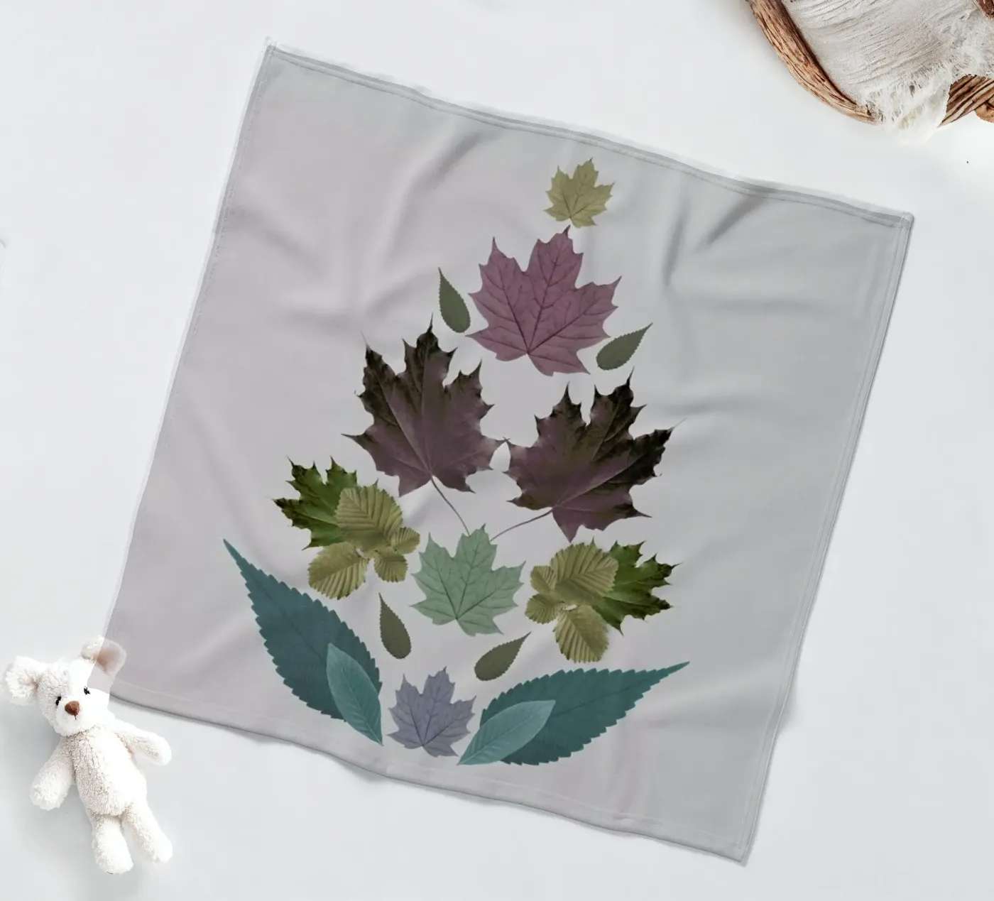 Leaves Tree Fleecedecke von The Wall Shop