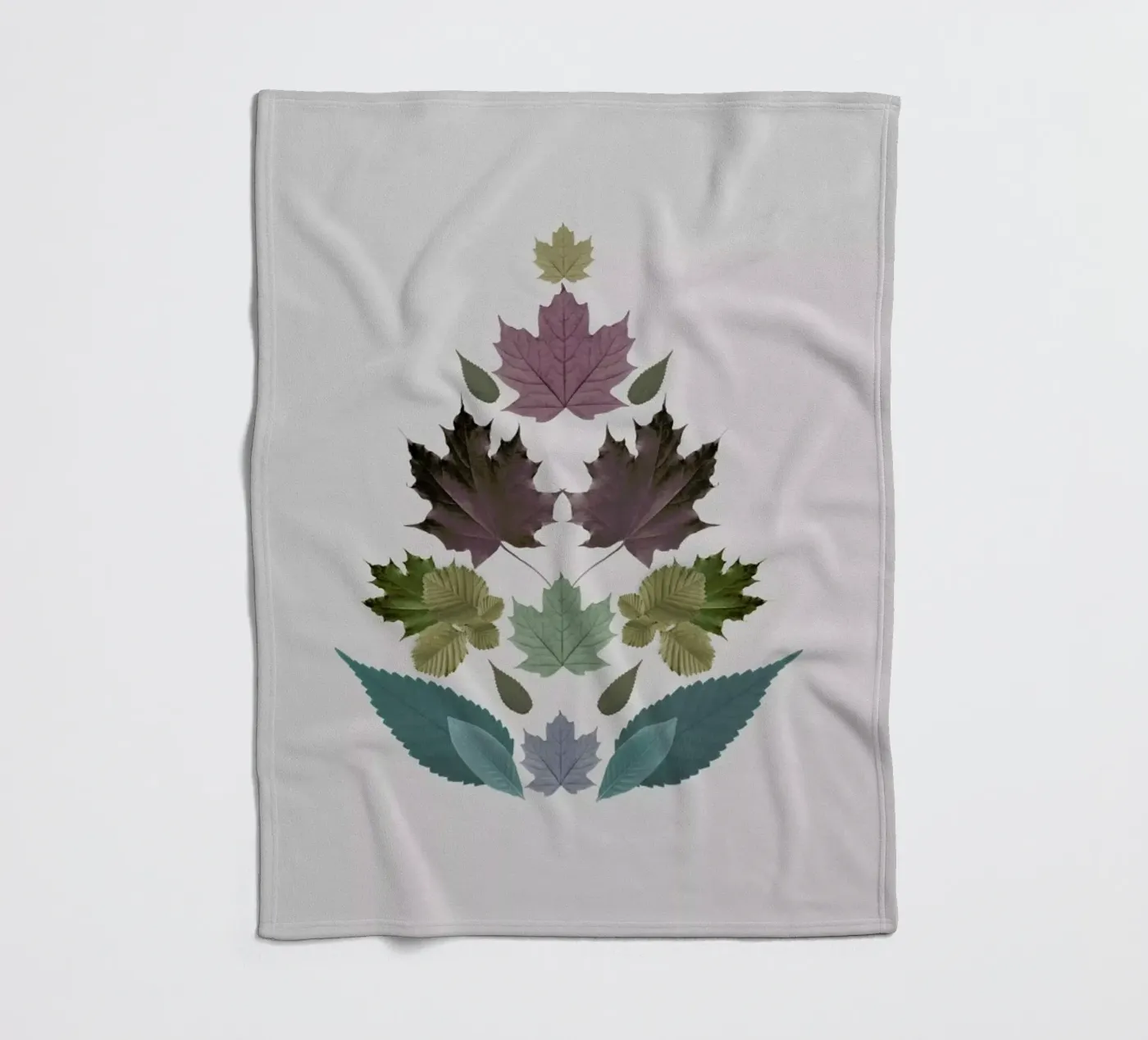 Leaves Tree Fleecedecke von The Wall Shop