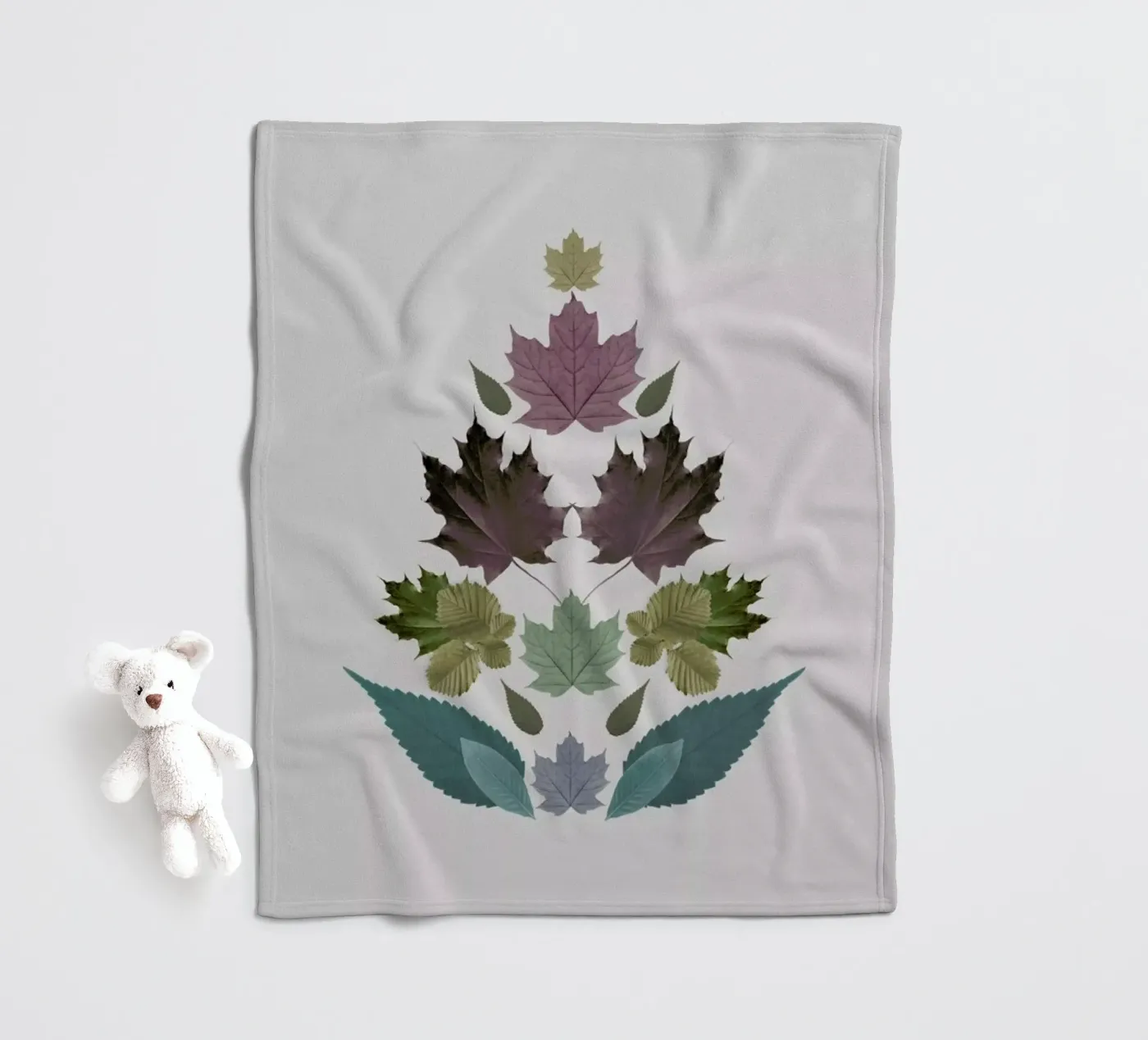 Leaves Tree Fleecedecke von The Wall Shop