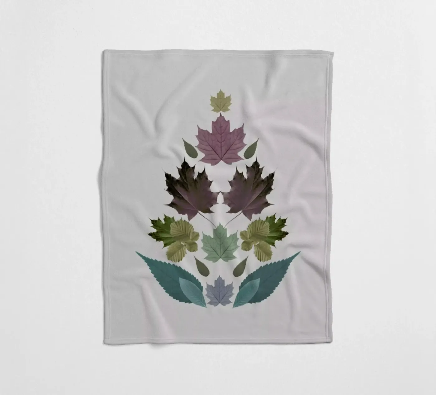 Leaves Tree Fleecedecke von The Wall Shop