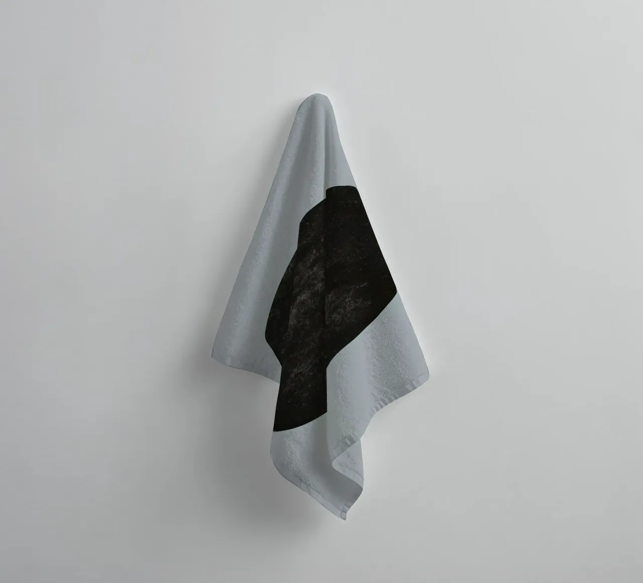C towel by STUDIO LEEMO