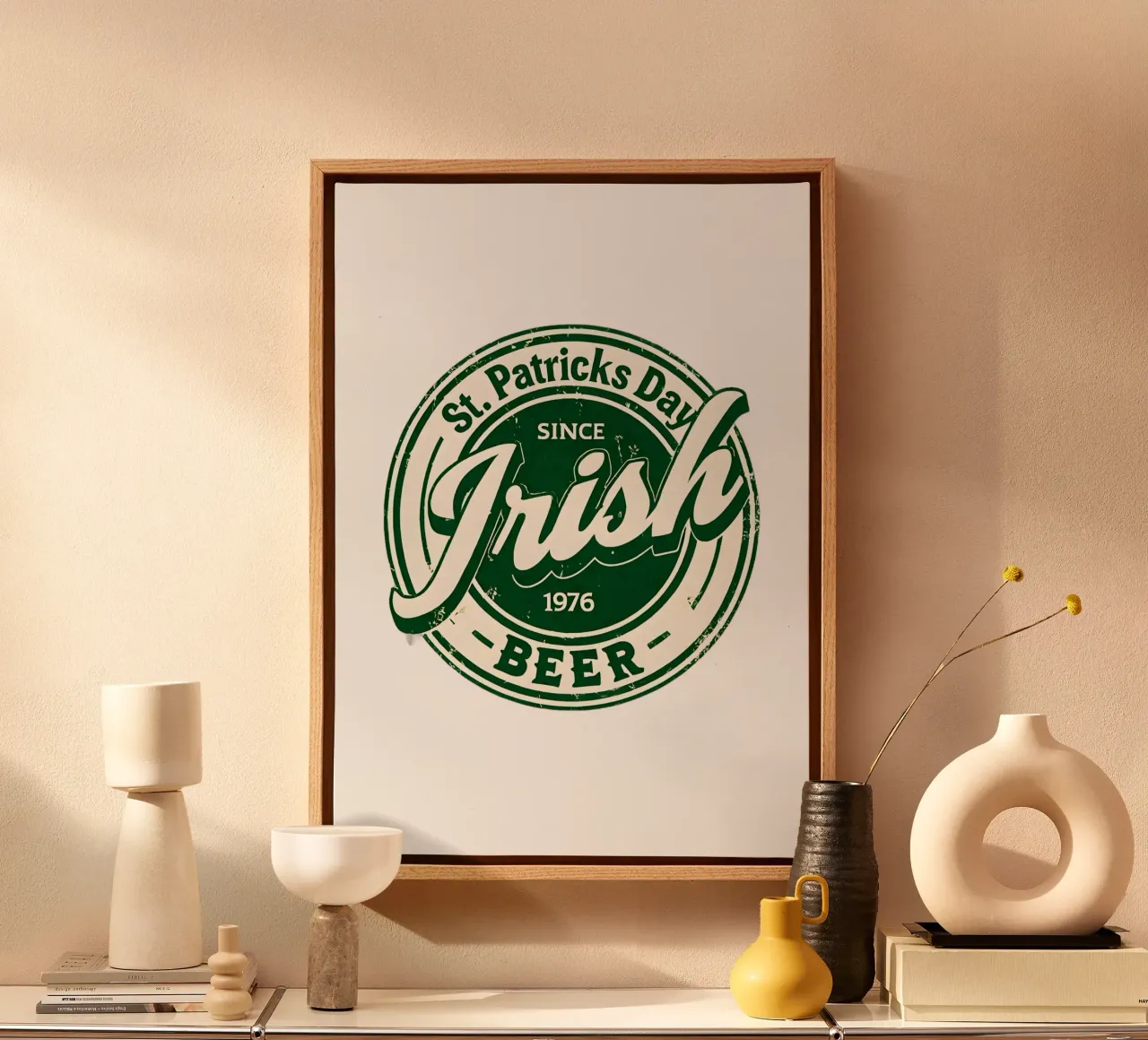Birra irlandese per il giorno di San Patrizio tela con Cornice a cassetta da RETRO VINTAGE EDITION