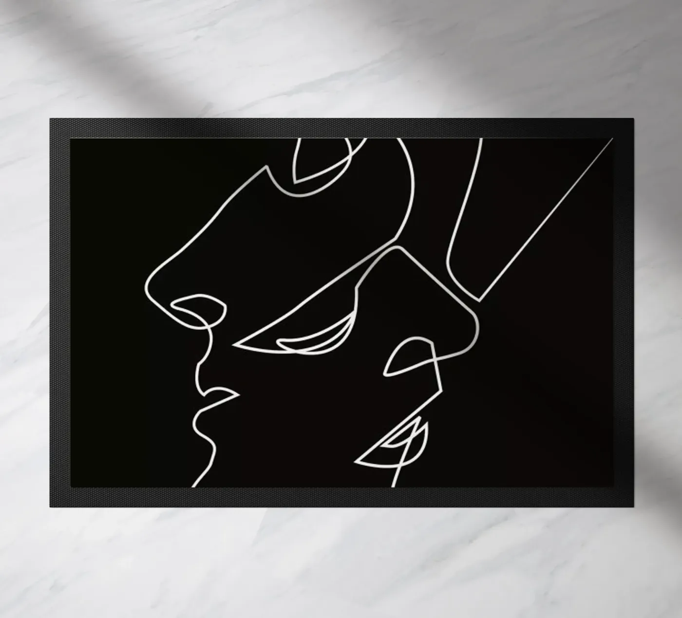 Close Noir deurmat van Quibe