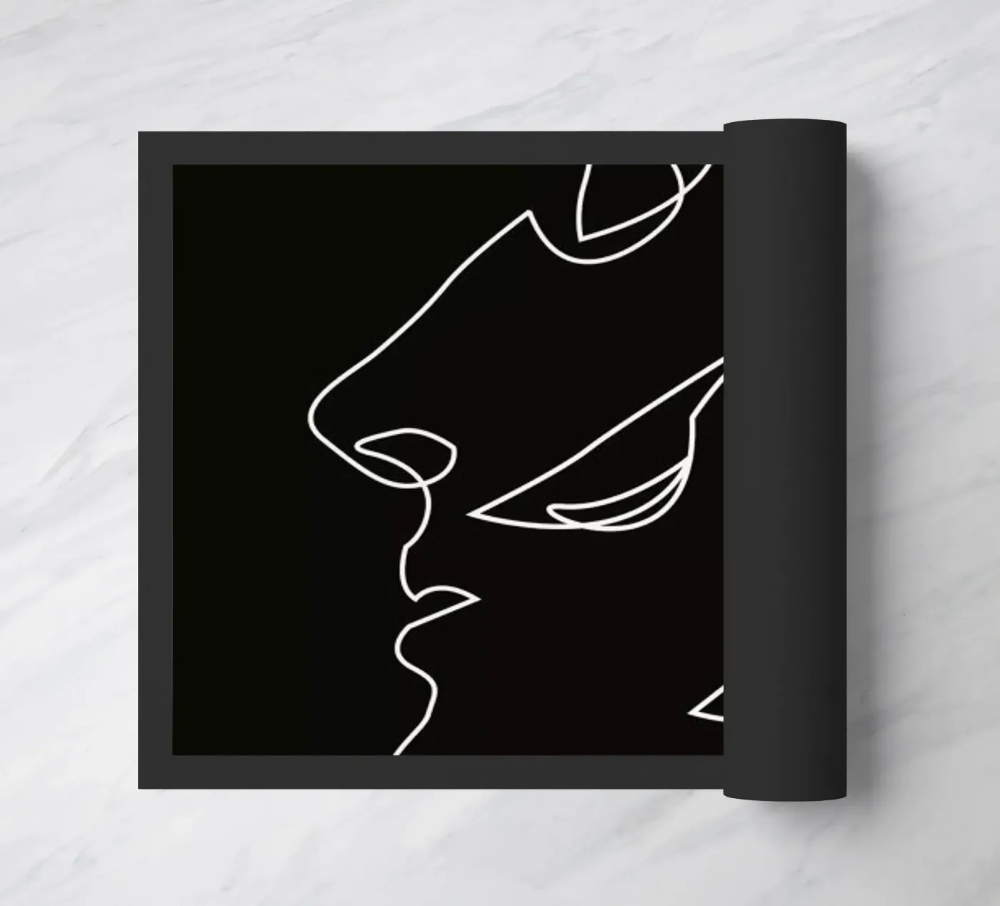 Close Noir deurmat van Quibe