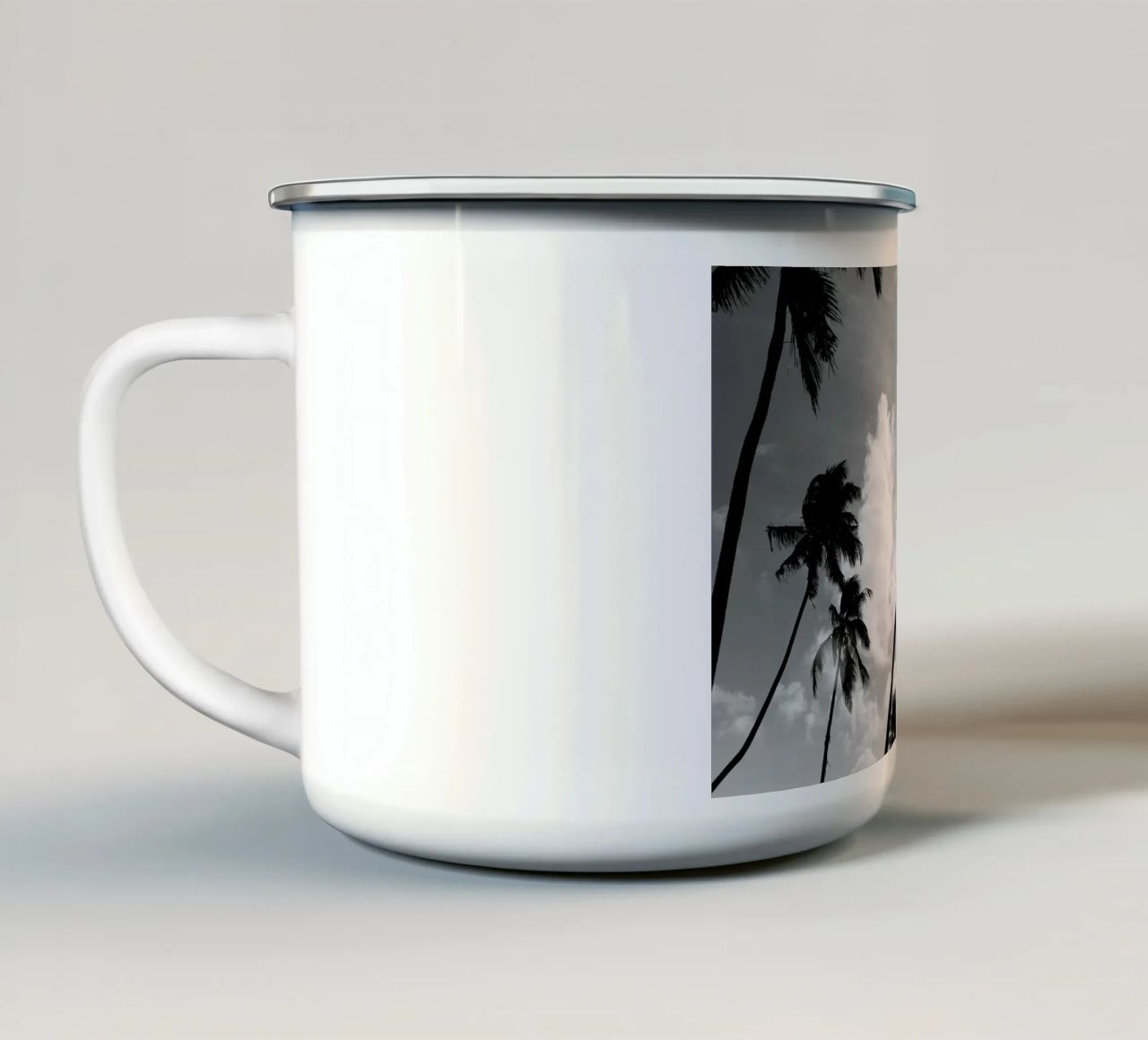 Coco Island 2 tazza in smalto da Shot By Clint