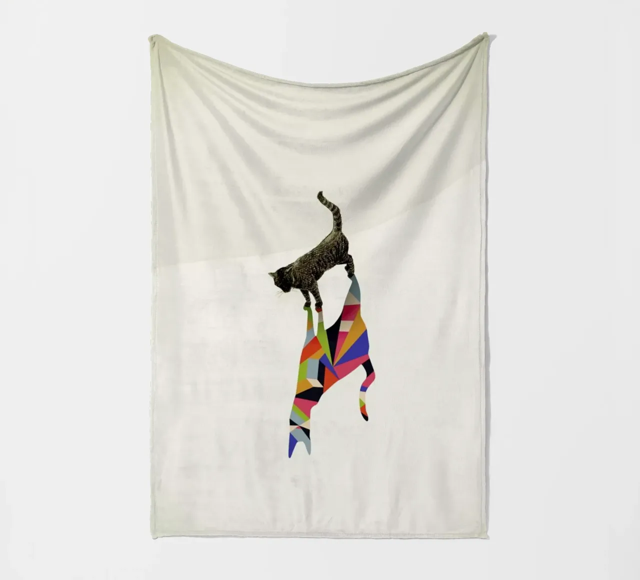 Walking Shadow - Cat Fleecedecke von Jason Ratliff