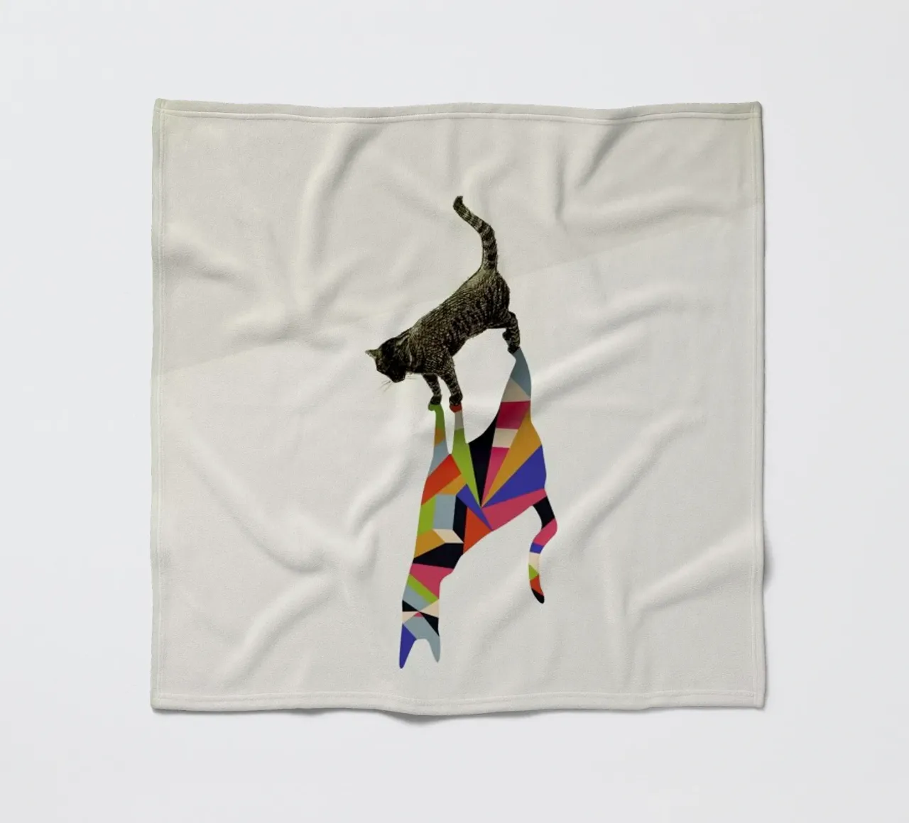 Walking Shadow - Cat Fleecedecke von Jason Ratliff