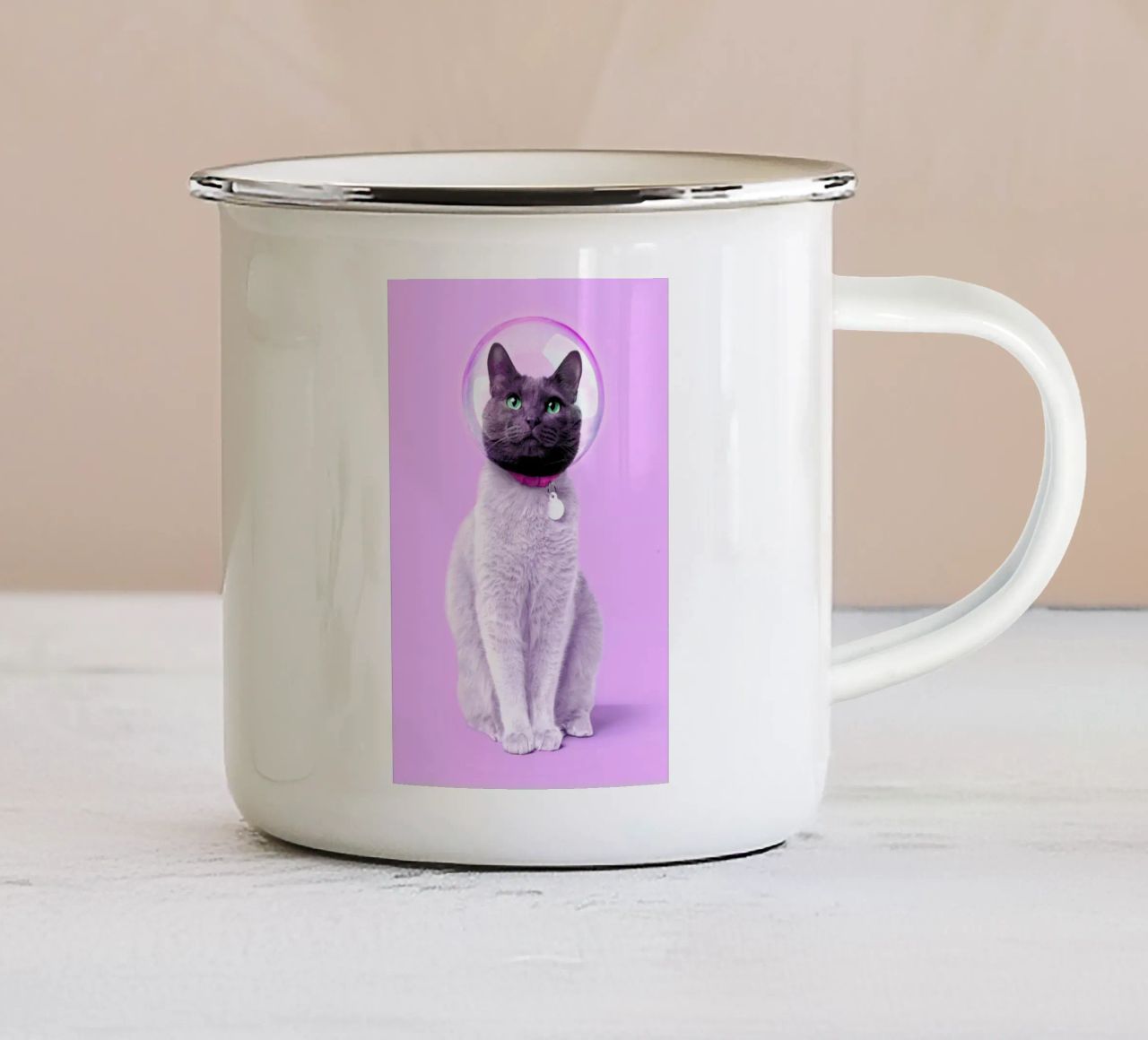 Space Cat tazza in smalto da Paul Fuentes Design