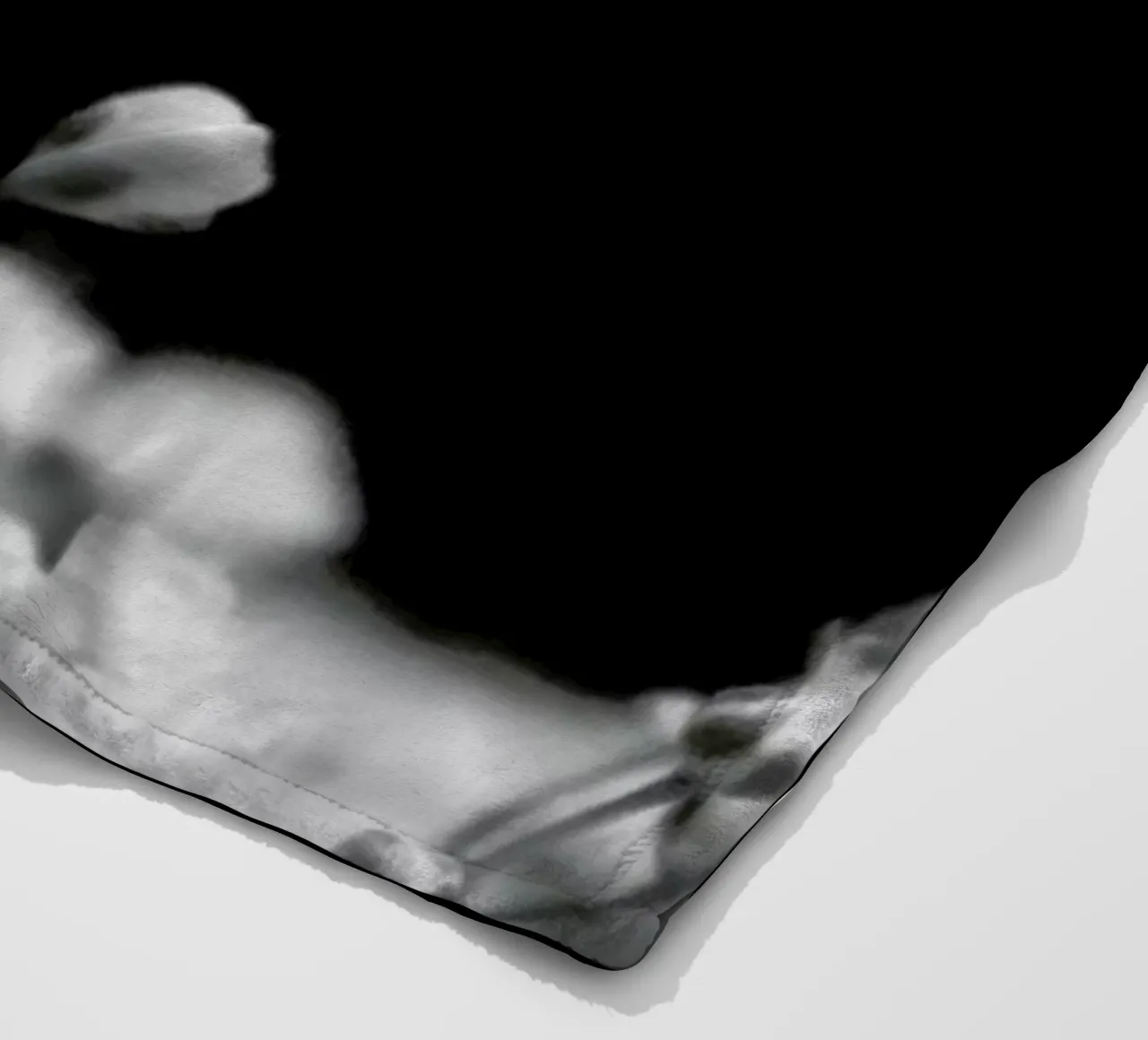 Bloom II coperta in pile da Victoria Frost