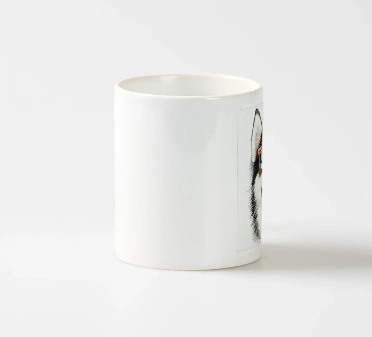 Divertente Alaskan Malamute con gli occhiali tazza in ceramica da Funny Animals