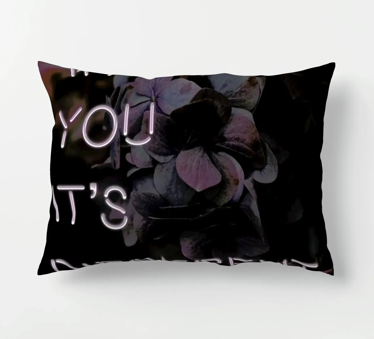 With you it's different cuscino da Oh Darling