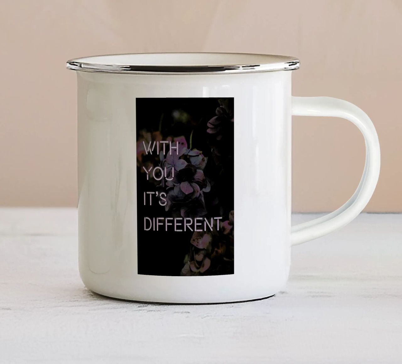 With you it's different tazza in smalto da Oh Darling