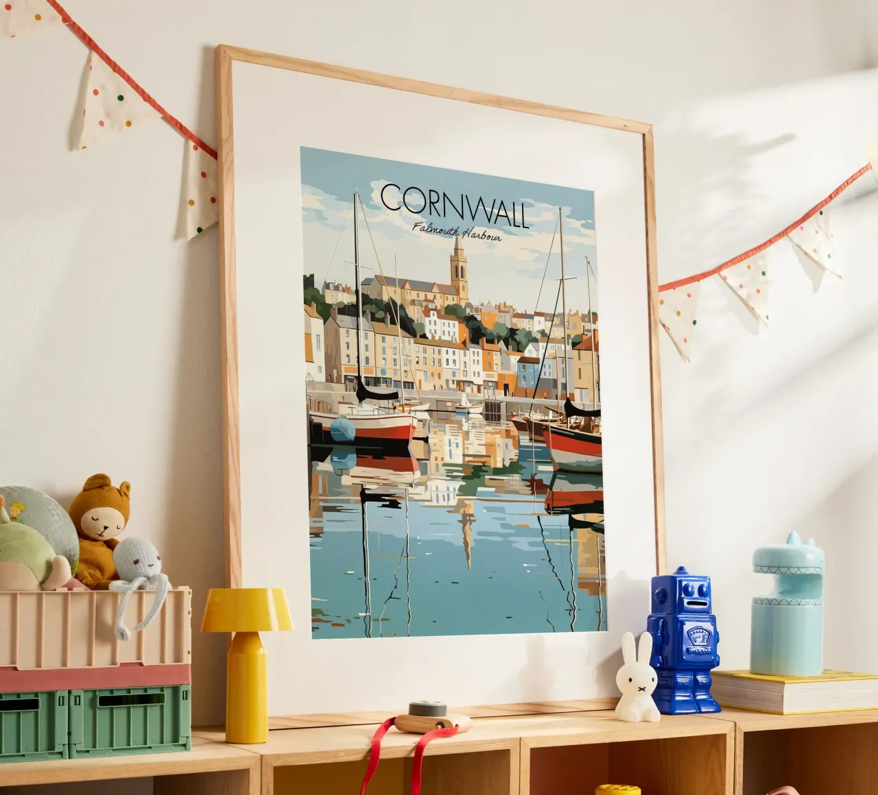 Cornovaglia, Inghilterra, Porto di Falmouth, Viaggi poster con telaio in plastica da Peaches Art Prints