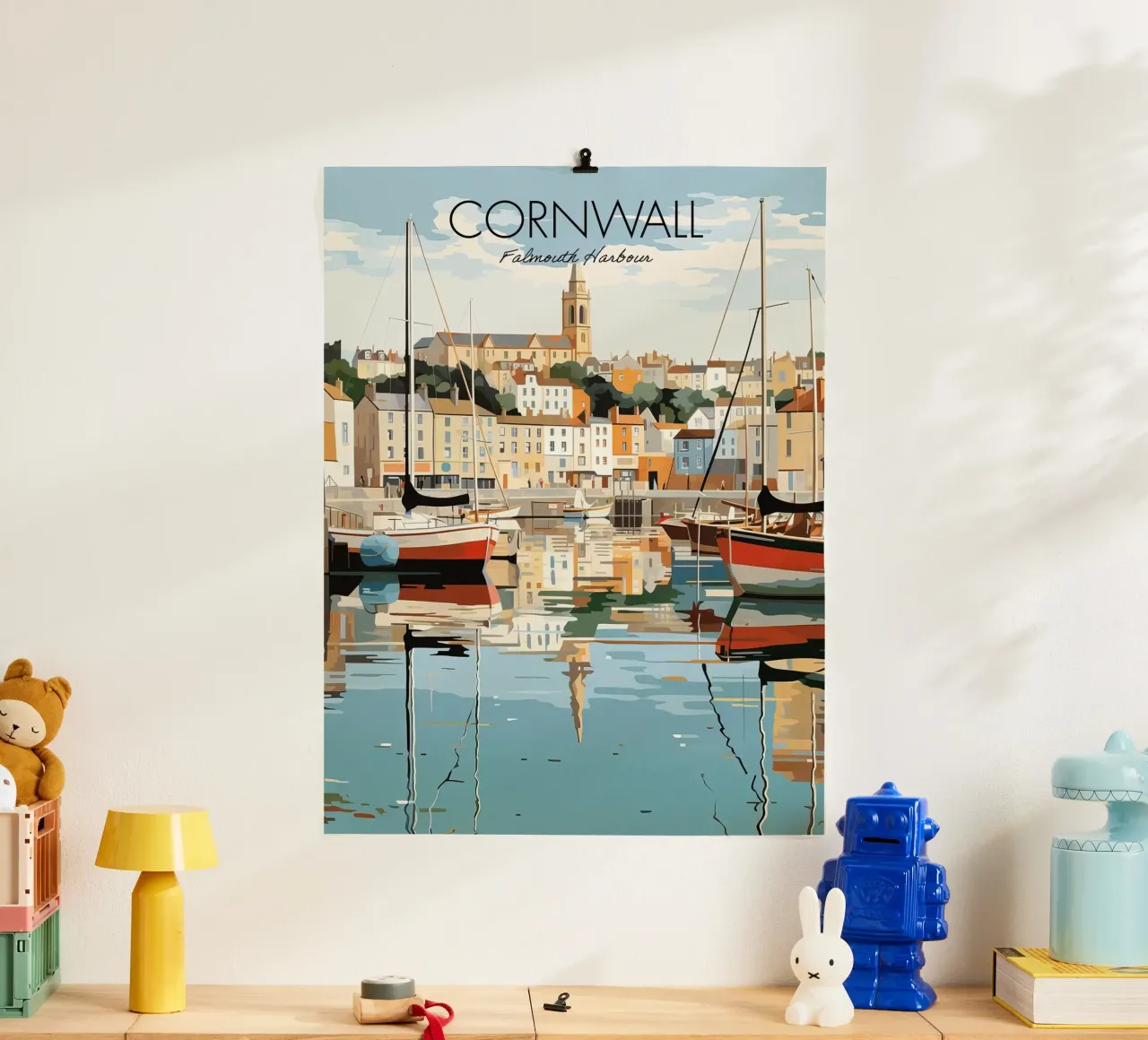 Cornovaglia, Inghilterra, Porto di Falmouth, Viaggi poster con telaio in plastica da Peaches Art Prints