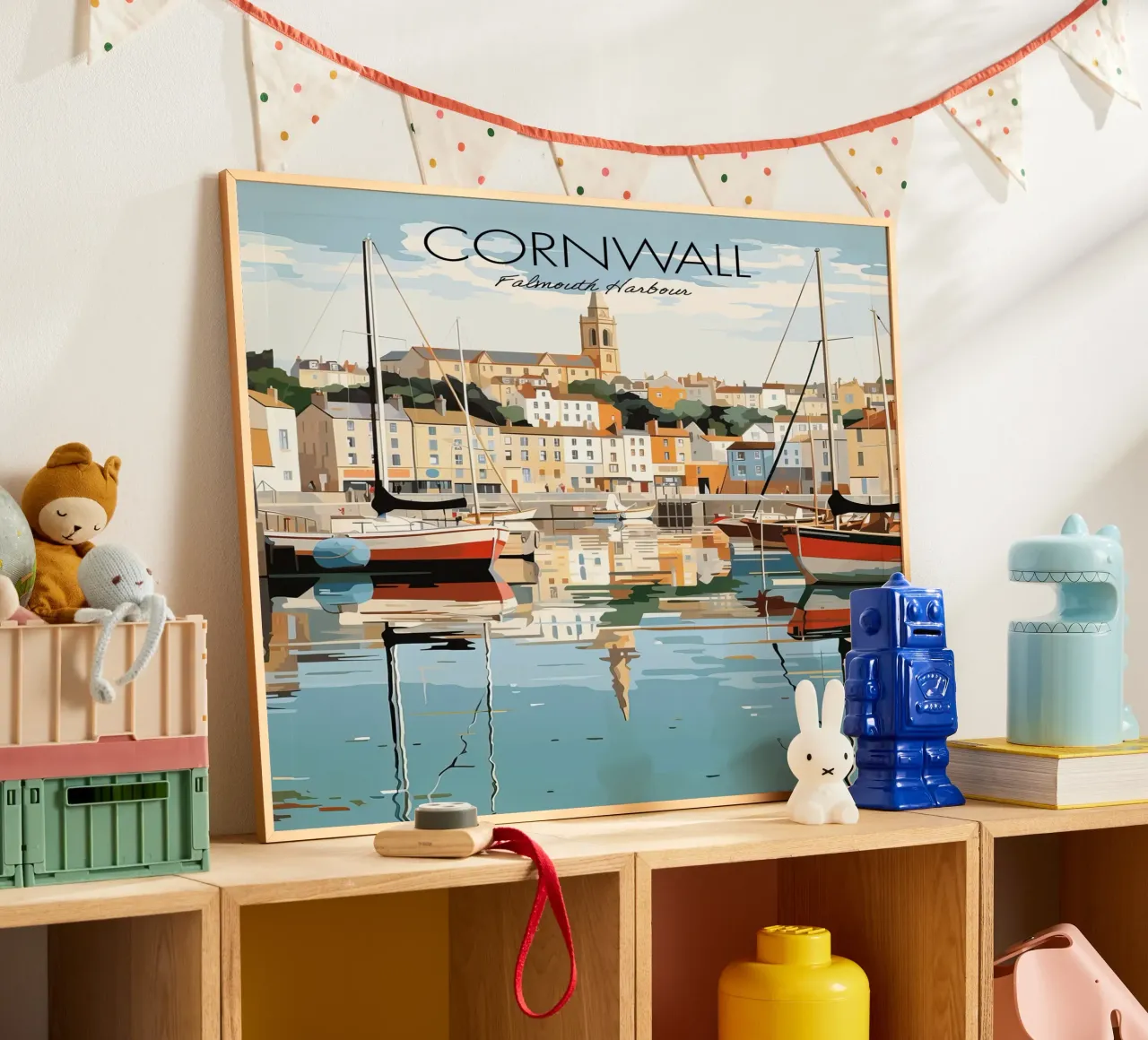 Cornovaglia, Inghilterra, Porto di Falmouth, Viaggi poster con telaio in plastica da Peaches Art Prints
