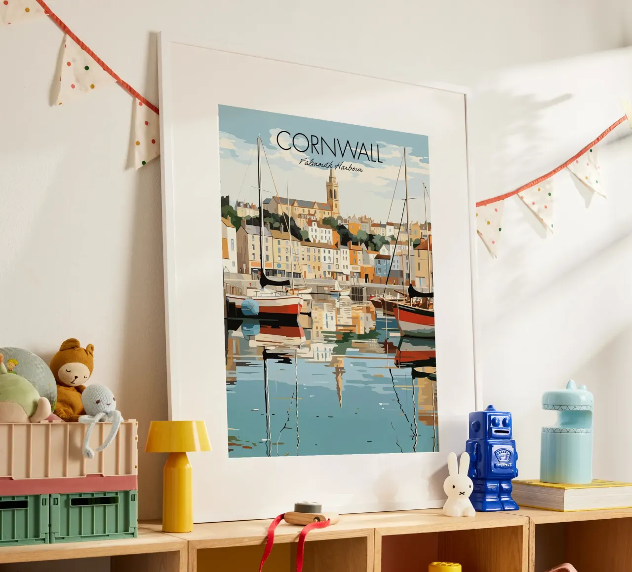 Cornovaglia, Inghilterra, Porto di Falmouth, Viaggi poster con telaio in plastica da Peaches Art Prints
