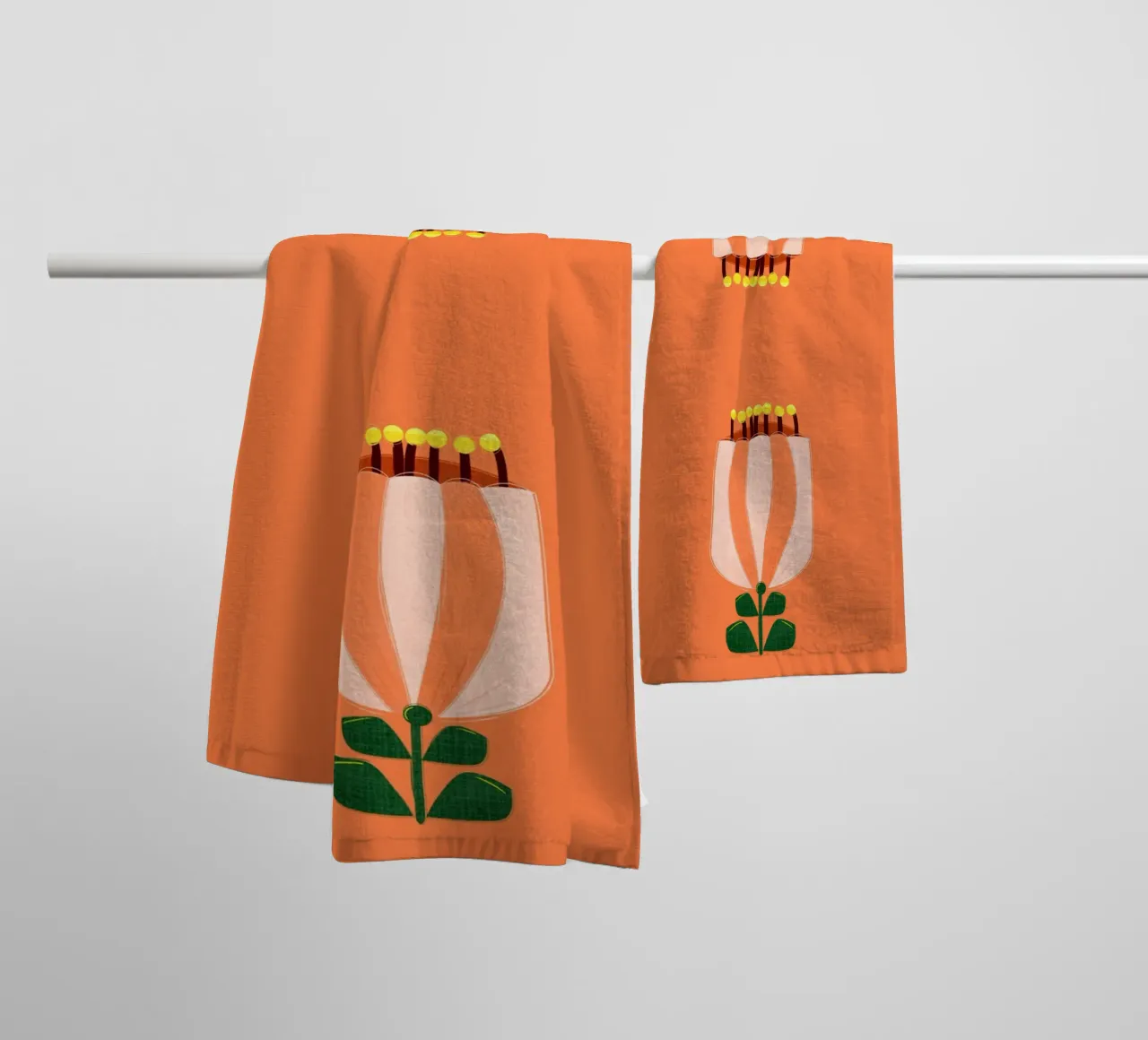 Minimalist Tulip Art Print - Orange and White asciugamano da bagno da showmemars