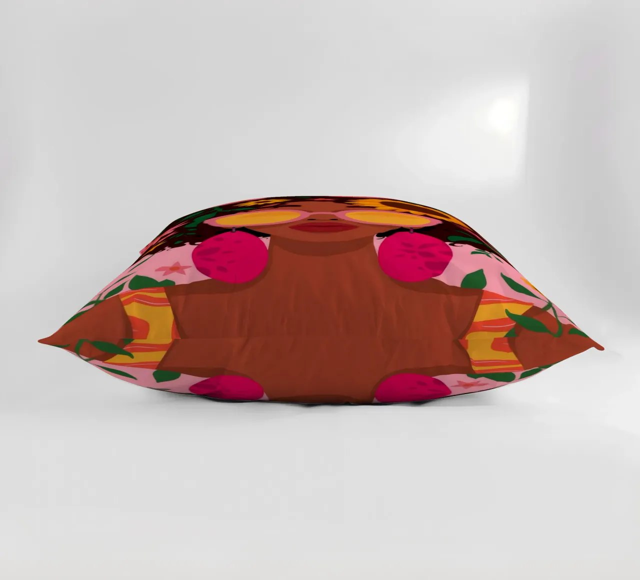 Bellezza afro floreale cuscino da Emery Kate
