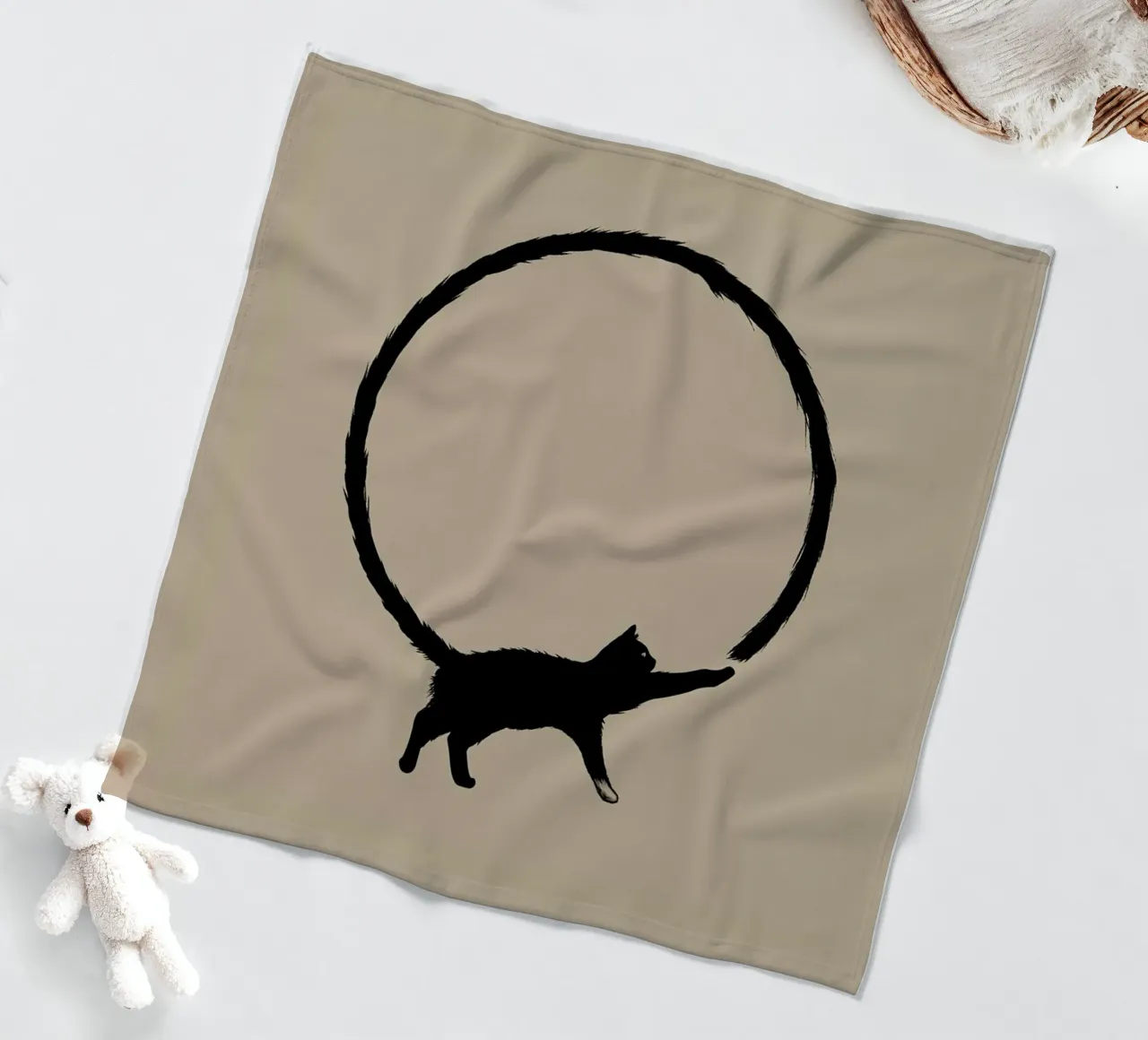 Cat Circle Fleecedecke von Jared Yamahata