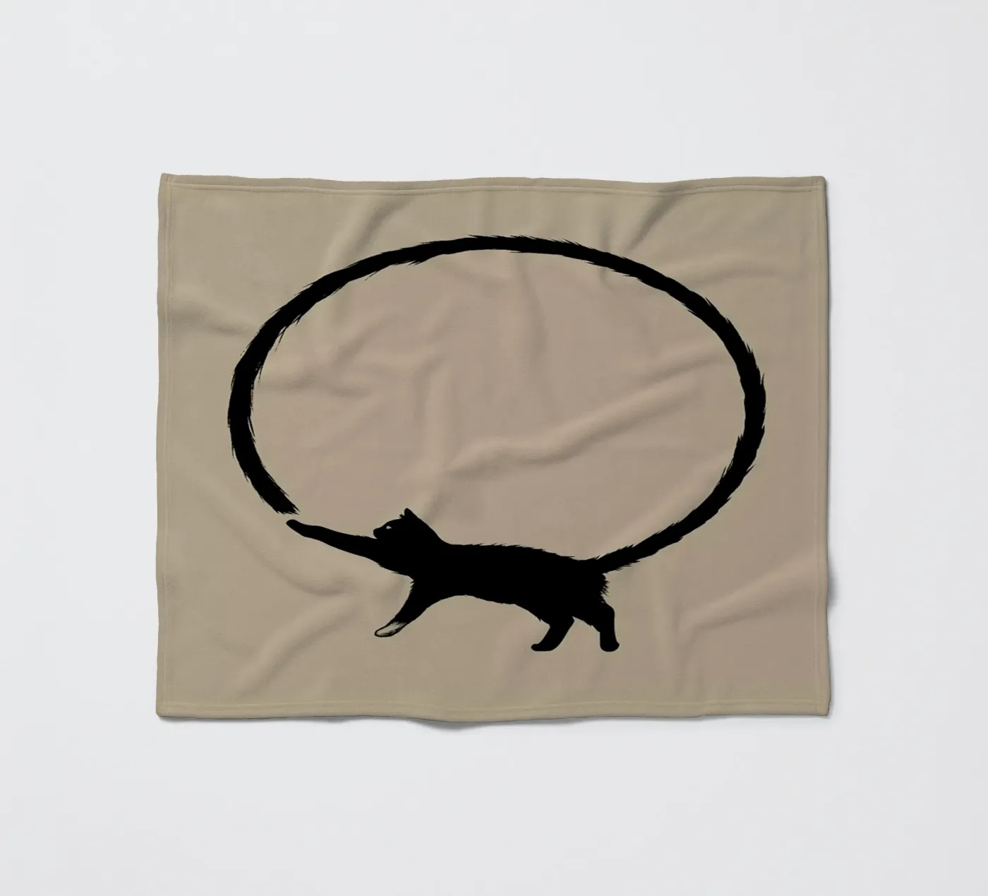 Cat Circle coperta in pile da Jared Yamahata