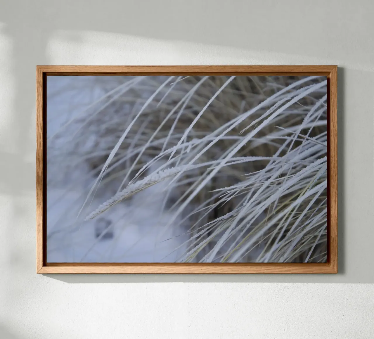 Snow on the Beach tela con Cornice a cassetta da Saskia Kamenz