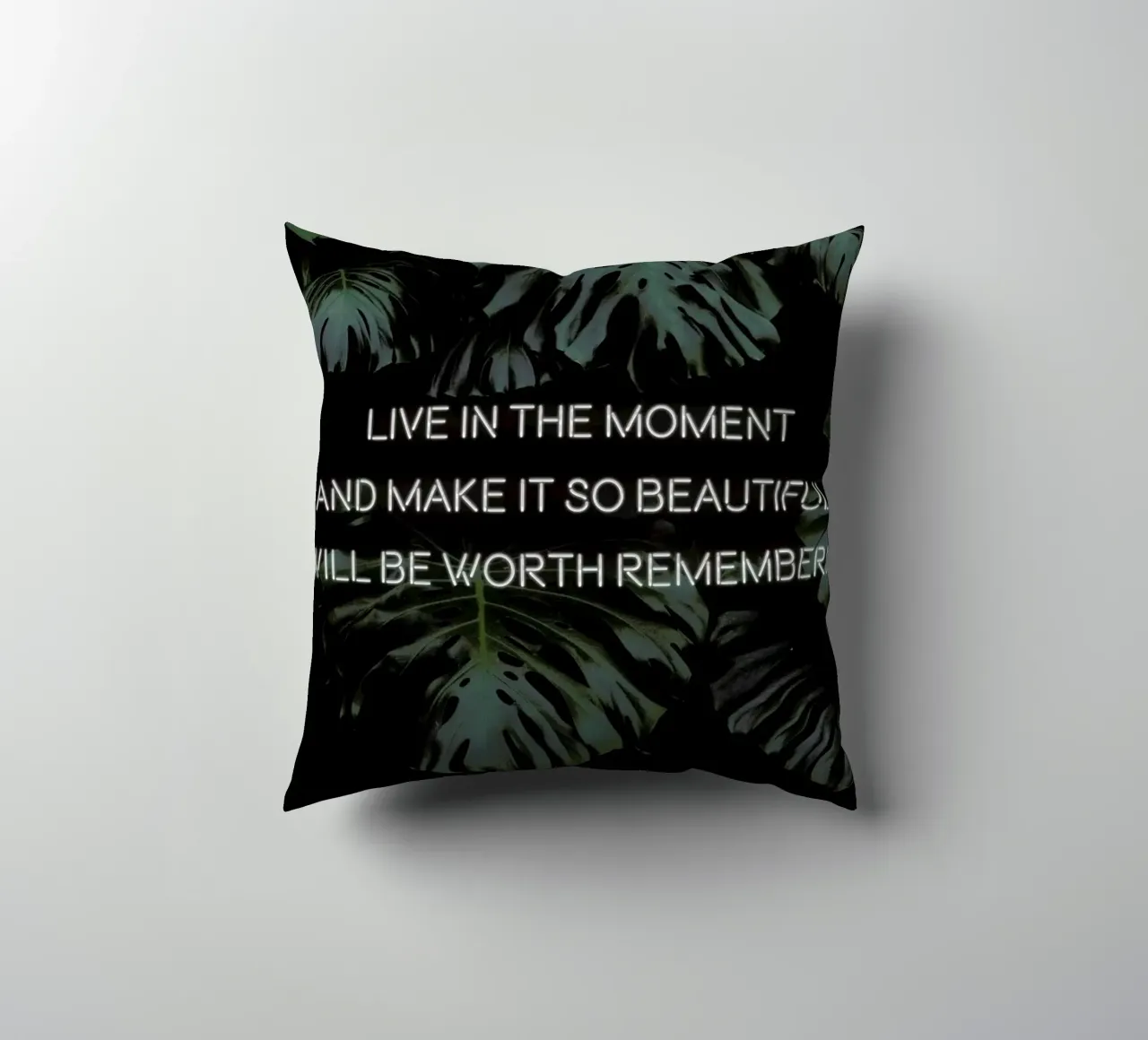Live in the moment cuscino da Oh Darling