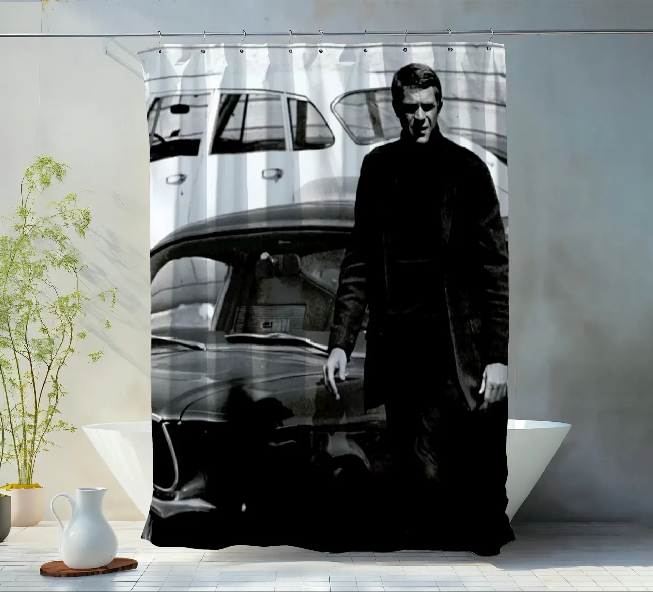 Steve McQueen in Bullitt, 1969 tenda da doccia da Gallery Print and Art Limited