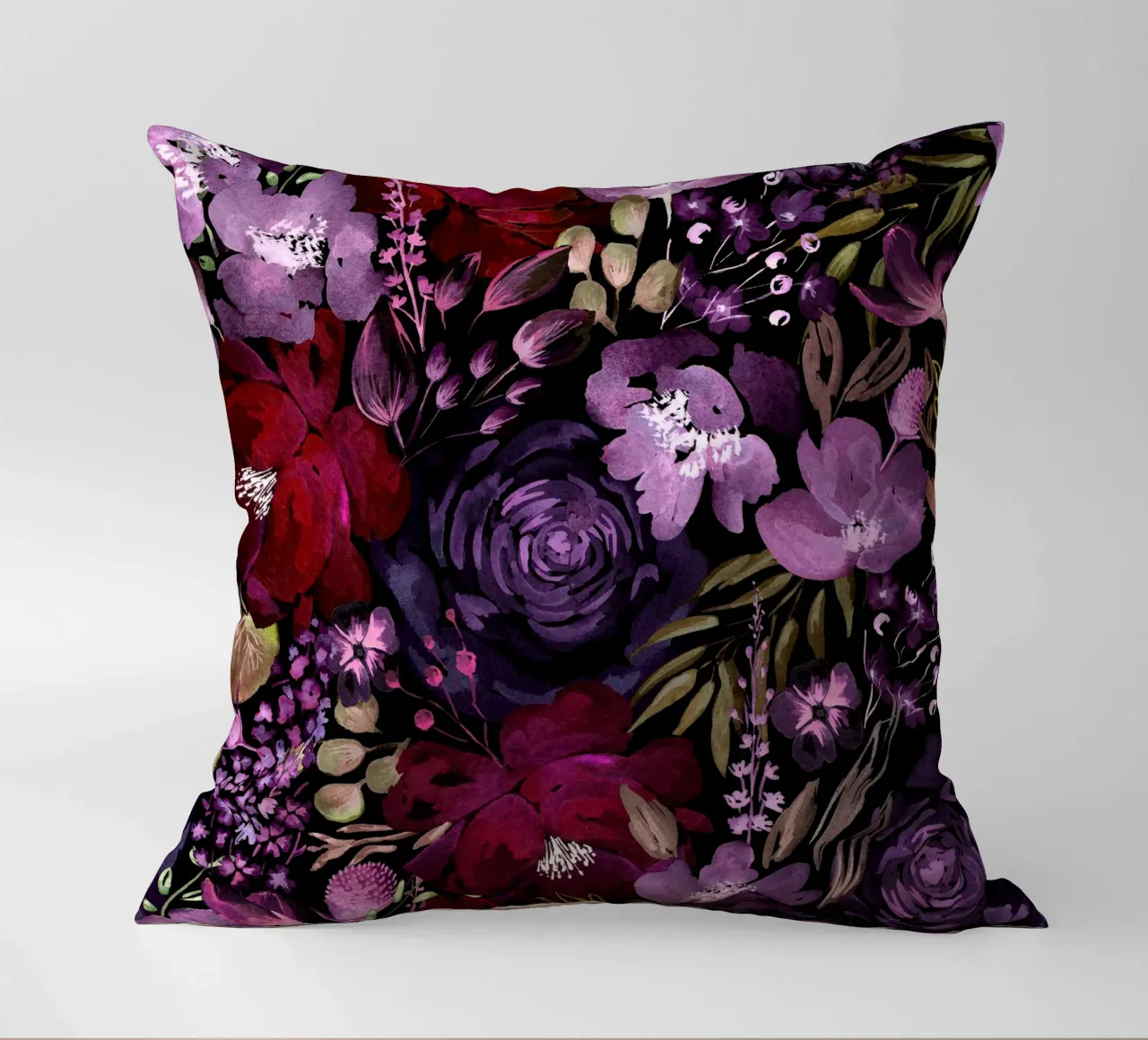 Dark Floral Chaos - Red cuscino da anisillustration