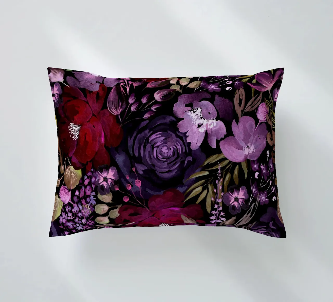 Dark Floral Chaos - Red cuscino da anisillustration