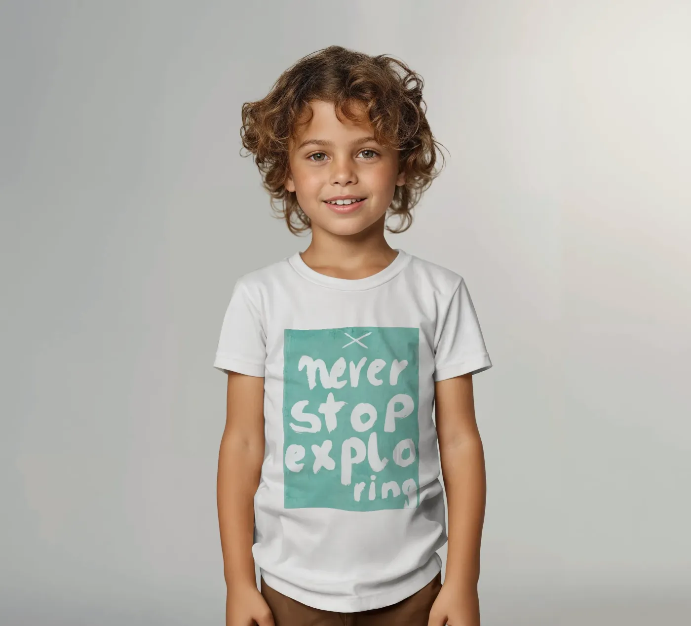 Never Stop Exploring t-shirt bambini da treechild