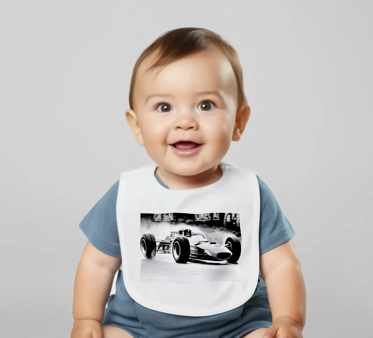 Formula 1 bavaglino da Gallery Print and Art Limited