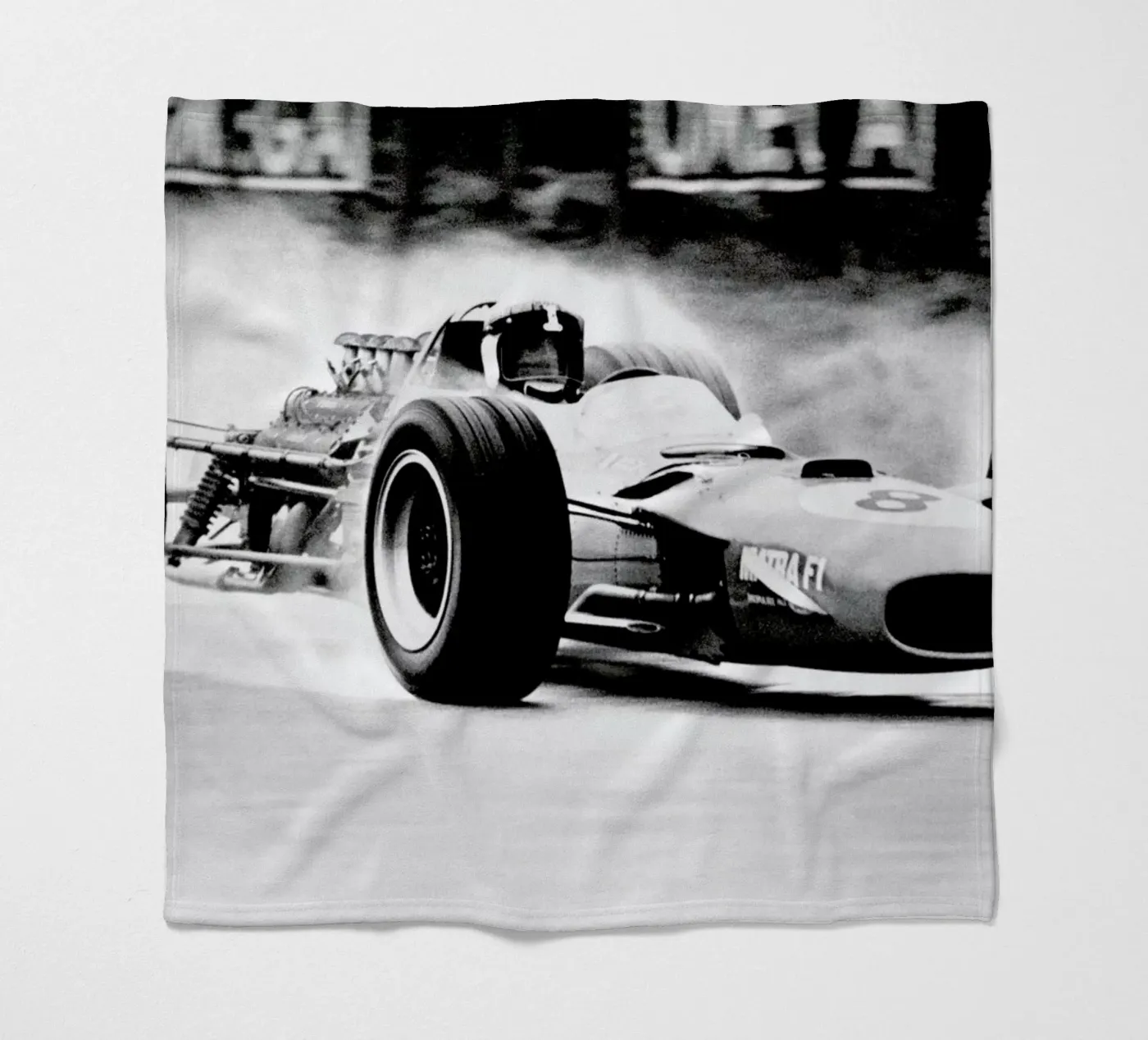 Formula 1 Fleecedecke von Vintage Photography Archive