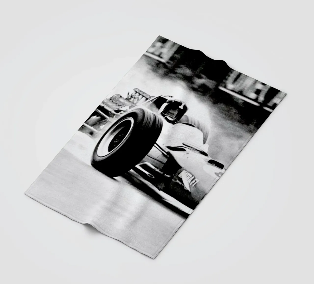 Formula 1 coperta in pile da Gallery Print and Art Limited