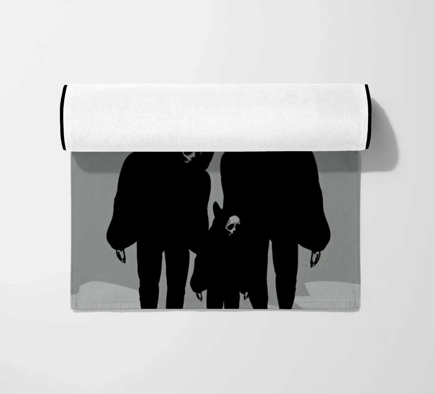 Never Alone Strandtuch von AS Art