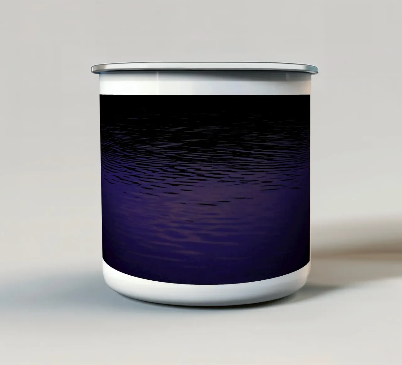 Abstract Waves tazza in smalto da Nur Mut