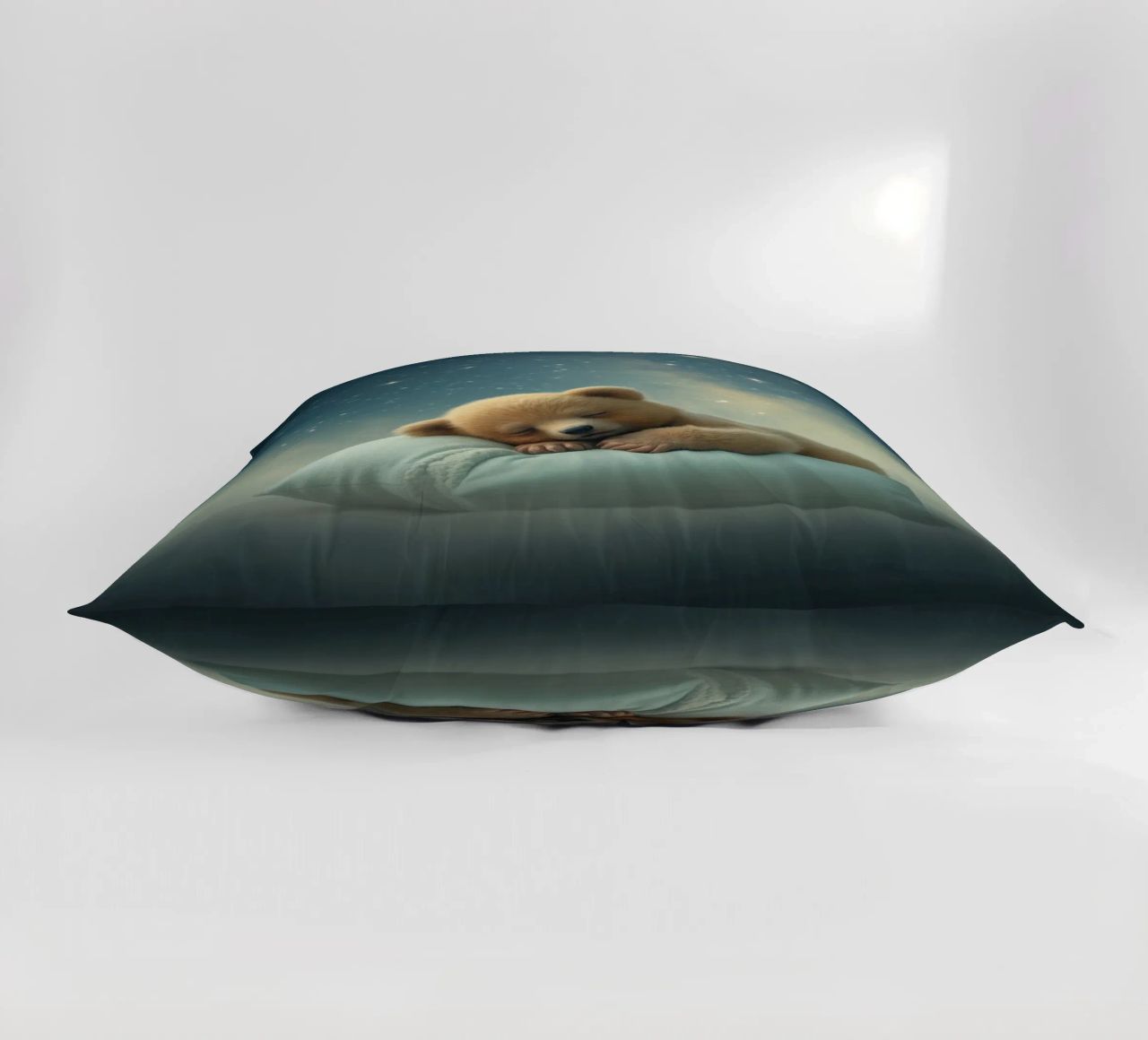 Ourson mignon dormant paisiblement sur un oreiller moelleux coussin de DesignDoodle