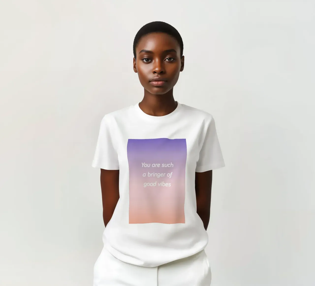 Bringer Of Good Vibes t-shirt da Oh Darling