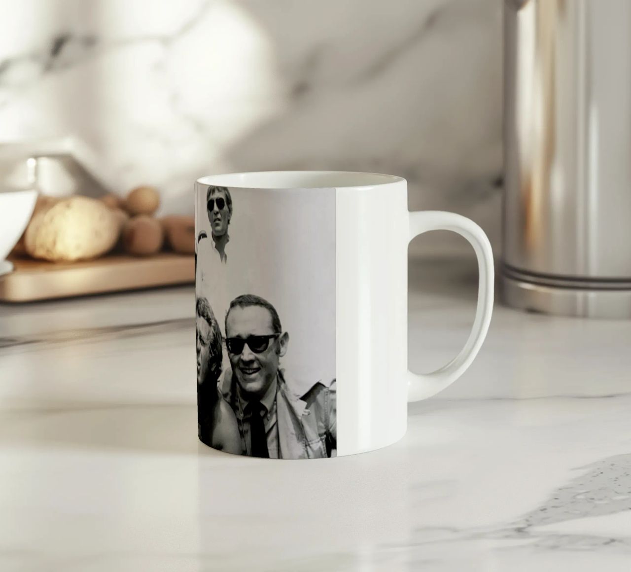 Steve McQueen behind the Camera tazza in ceramica da Gallery Print and Art Limited
