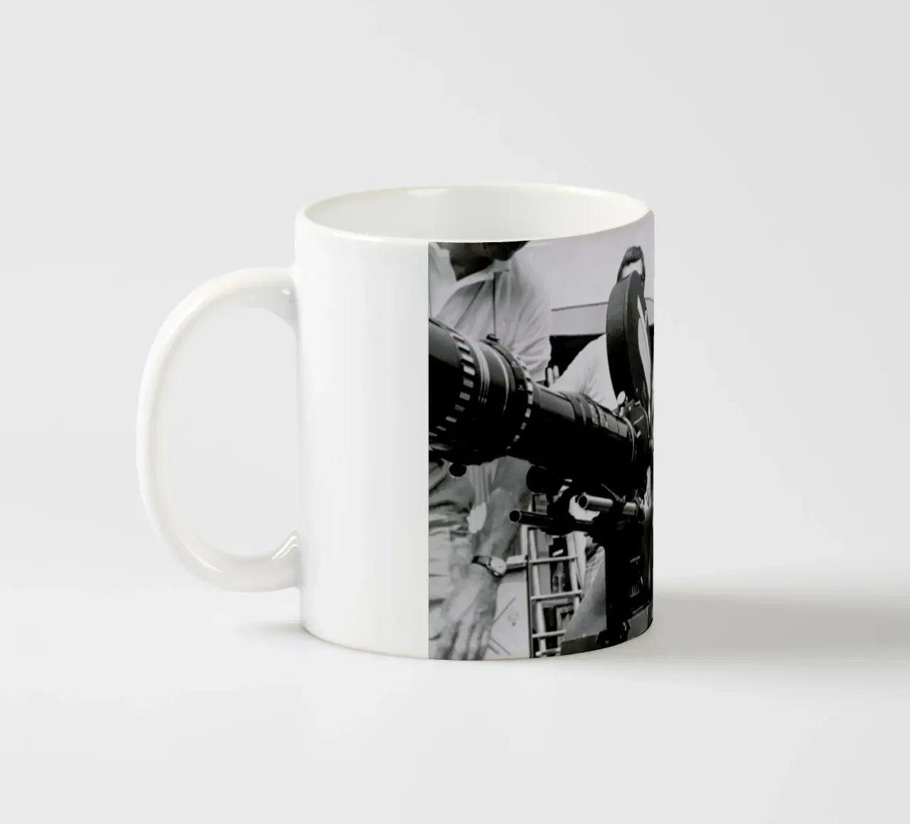 Steve McQueen behind the Camera mug en céramique de Gallery Print and Art Limited
