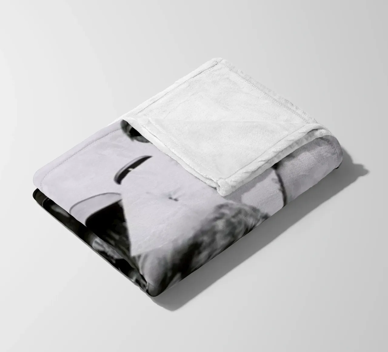 Steve McQueen behind the Camera coperta in pile da Gallery Print and Art Limited