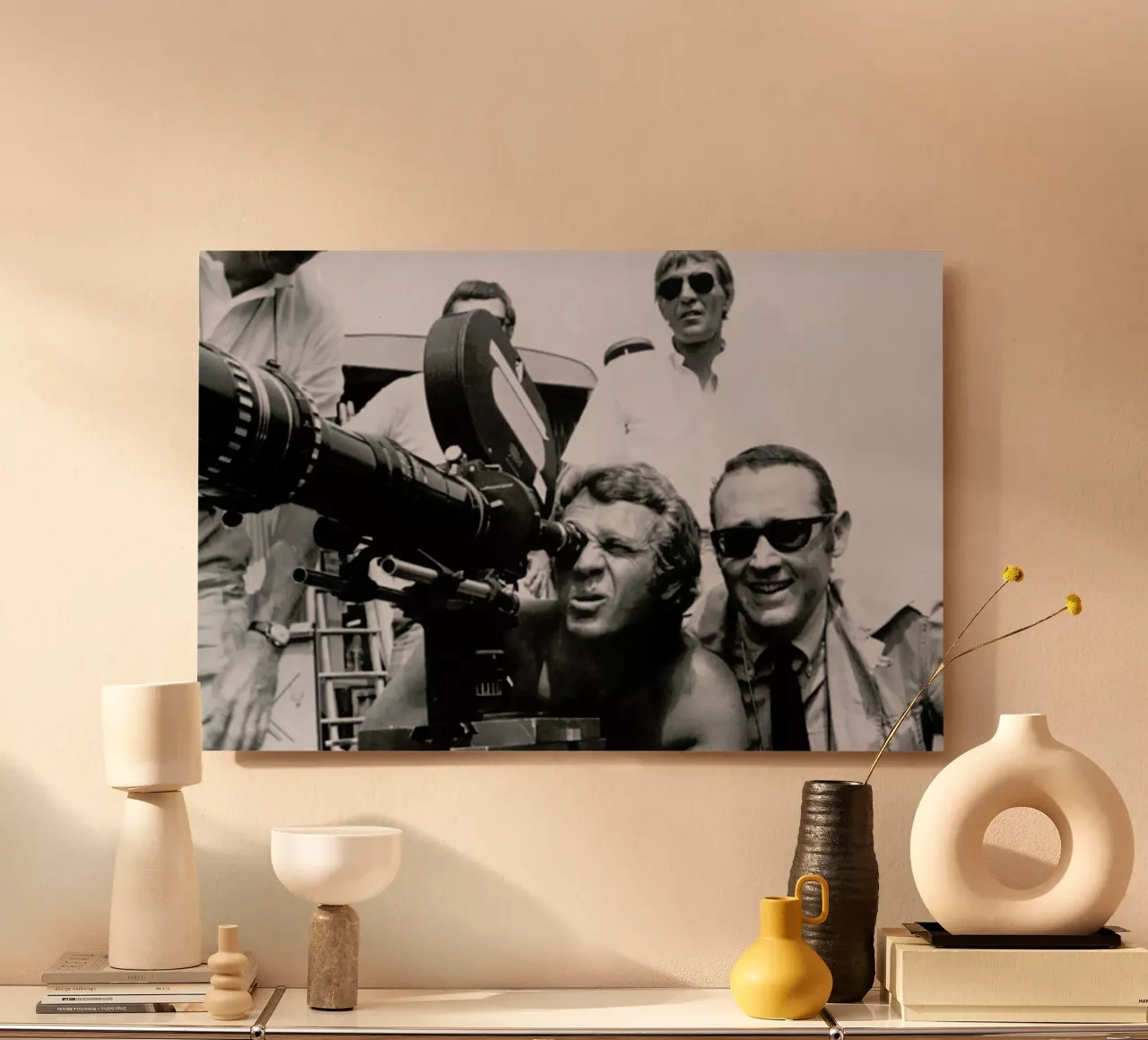 Steve McQueen behind the Camera pannello forex da Gallery Print and Art Limited