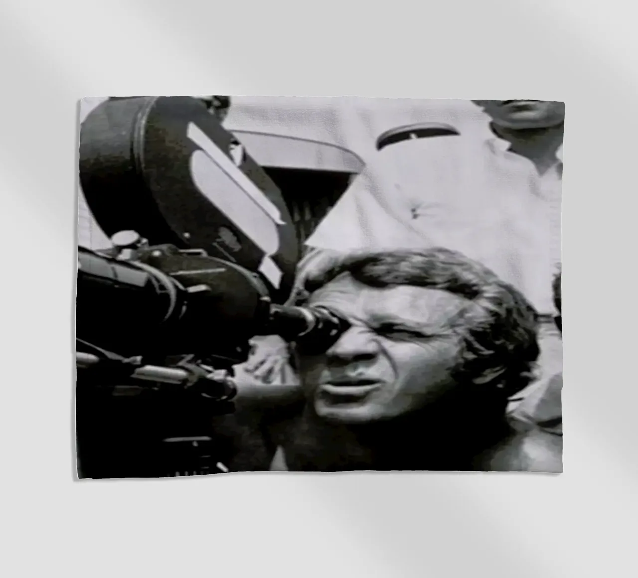 Steve McQueen behind the Camera telo mare da Gallery Print and Art Limited
