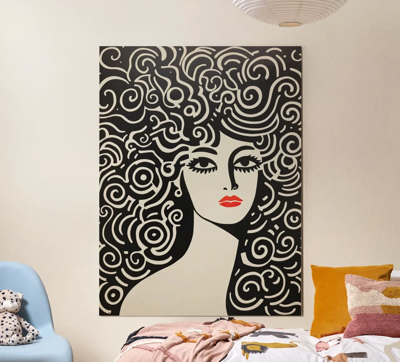 Vrouw met veel zwarte krullen | Kunstdruk poster met kunststof frame van Autofocus